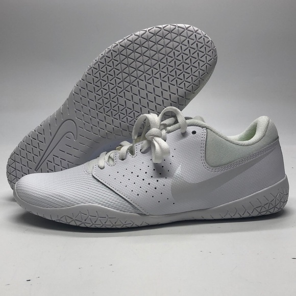 943790-100 Women's Nike cheer sideline IV
